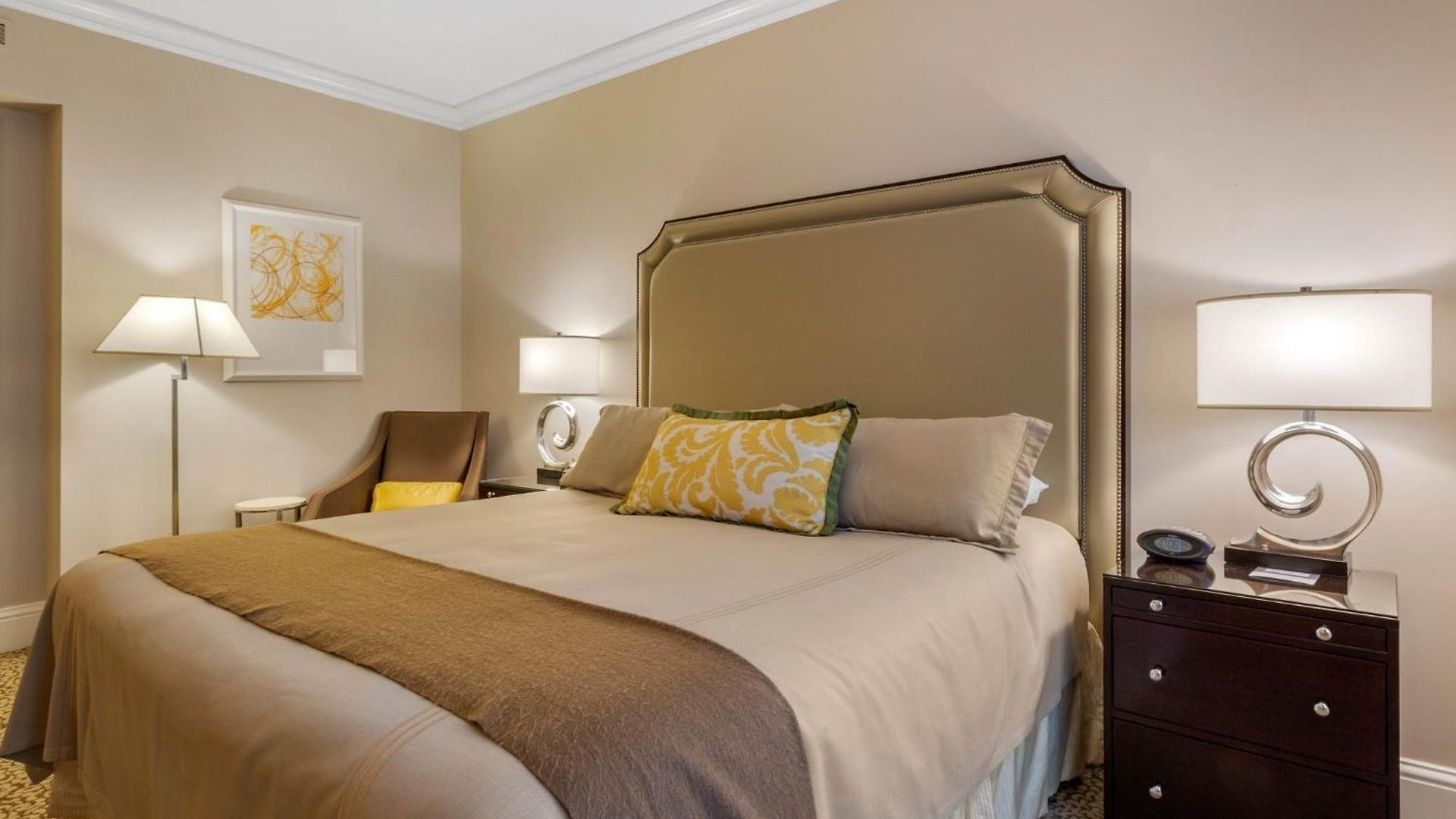 Hotel Omni Berkshire Place New York