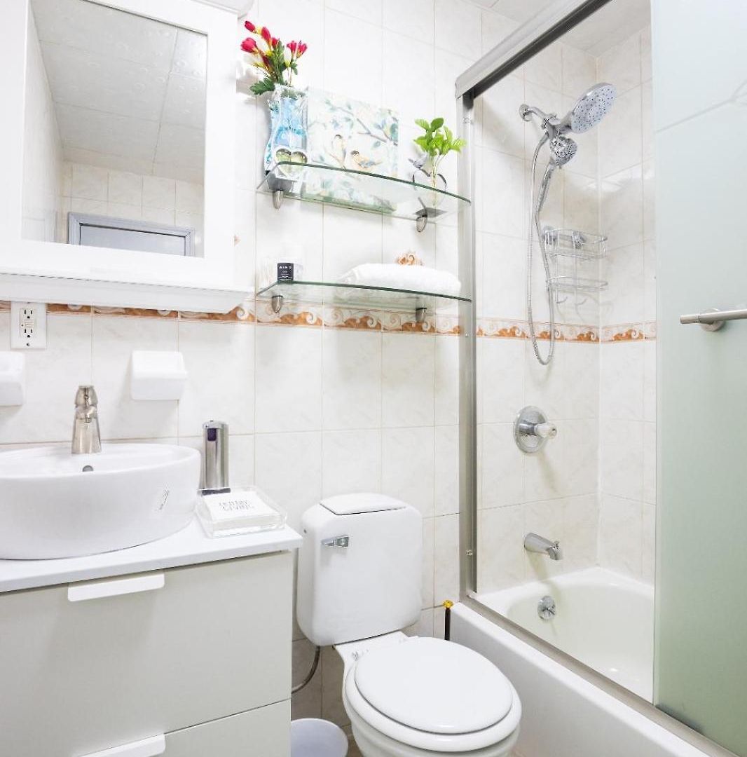 Modern Comfort In Brooklyn * New York