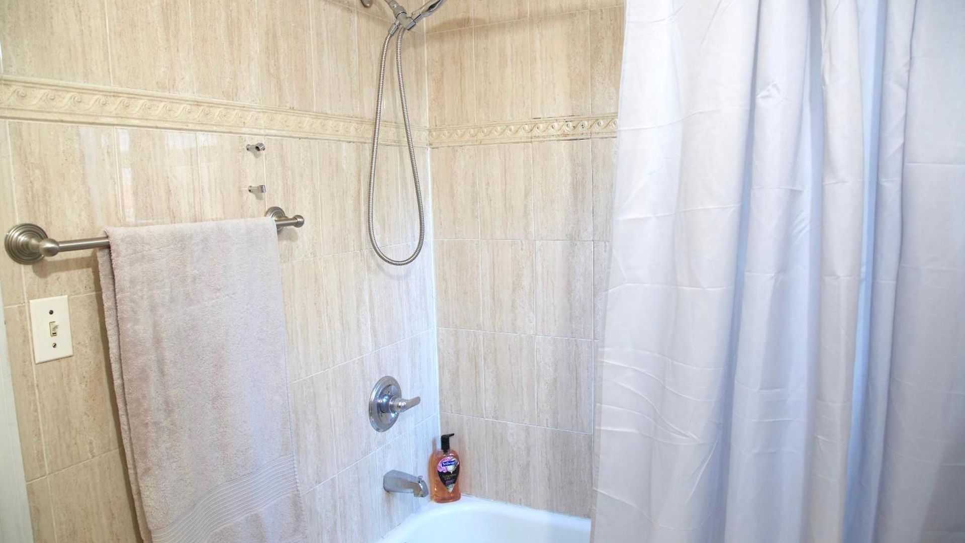 Brightonbeach-room W & Balcony Hotel *