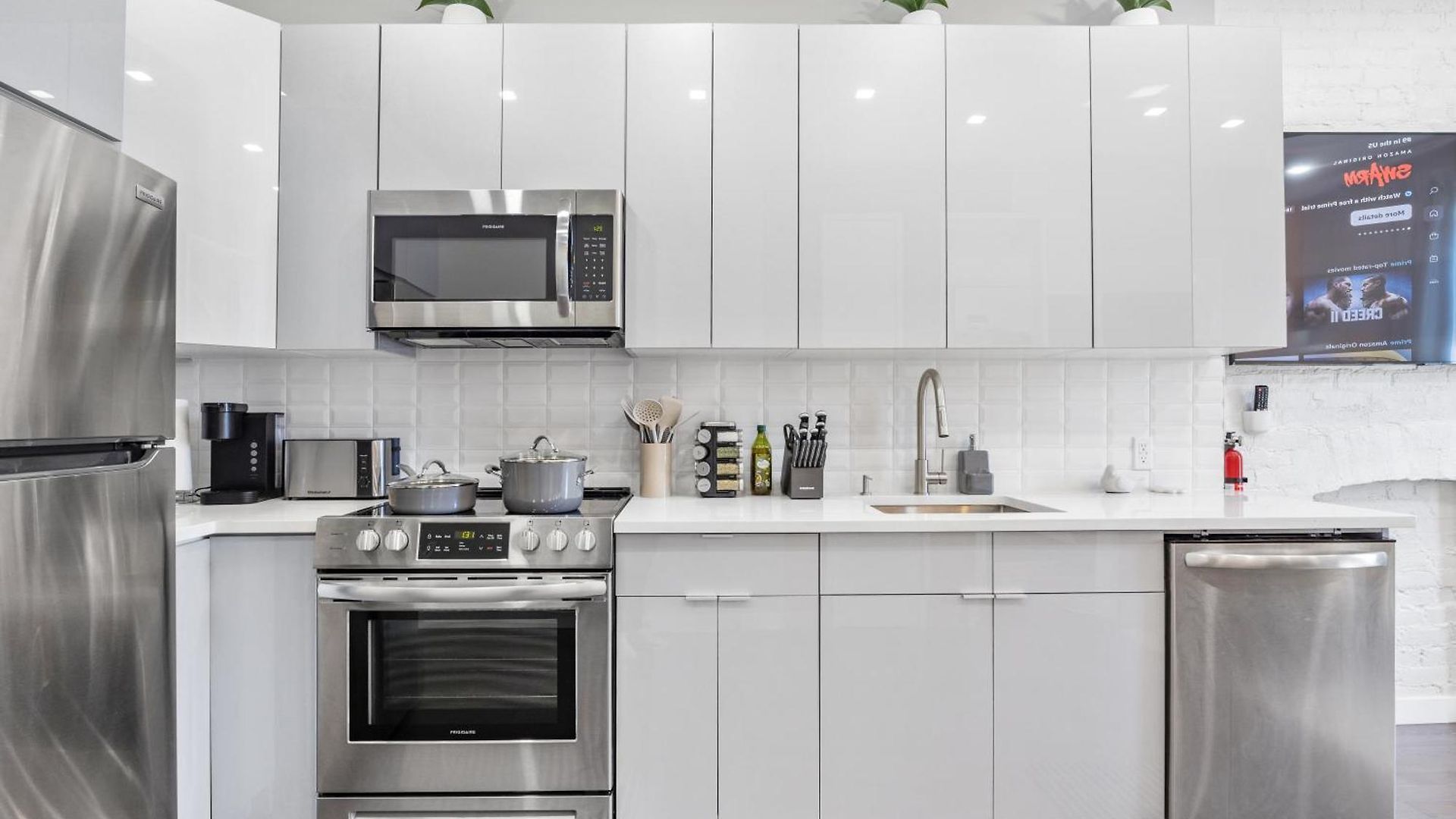 Swj544 - Spacious 5br With Chef's Kitchen New York