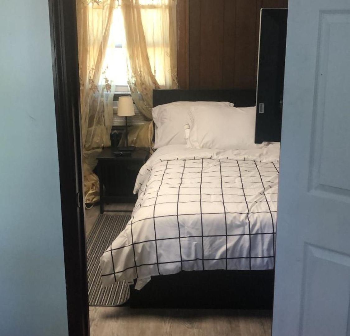 Homestay With A Private Shower New York