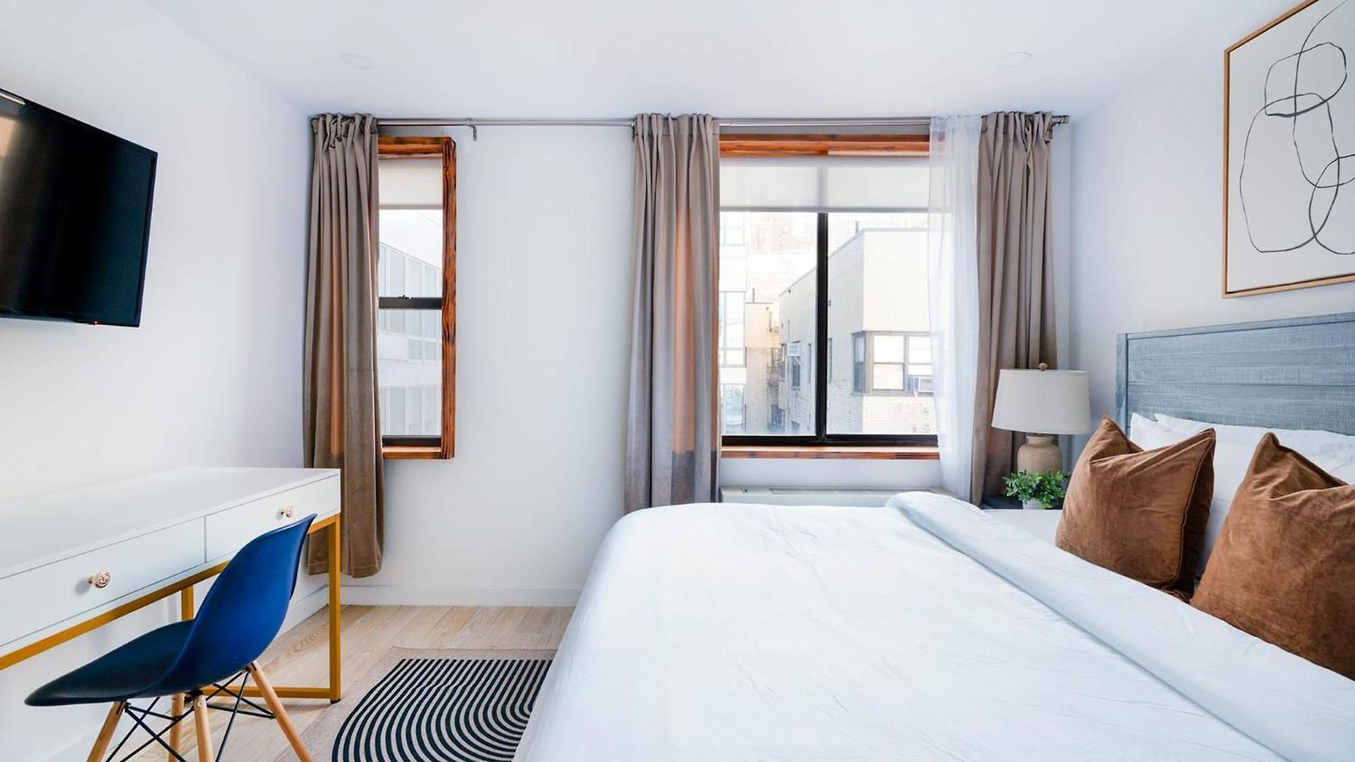 75-4b Duplex 3br Brand New W D Prime Ues *