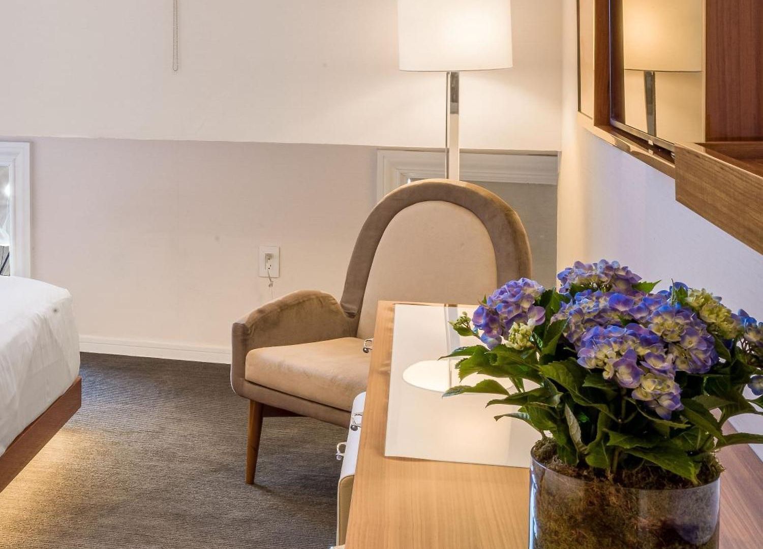 33 Hotel, City, Seaport 5*