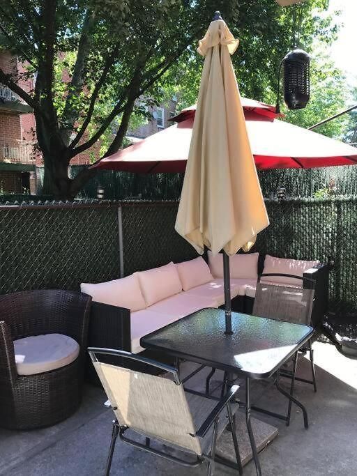 Apartment Private With Separate Entrance & Backyard, Quiet Brooklyn