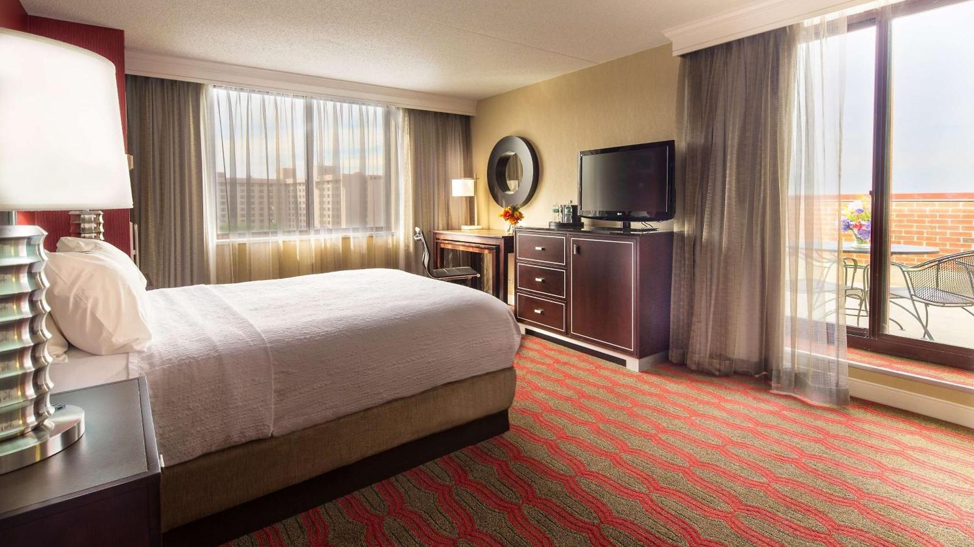 Doubletree By Hilton New York-laguardia Hotel