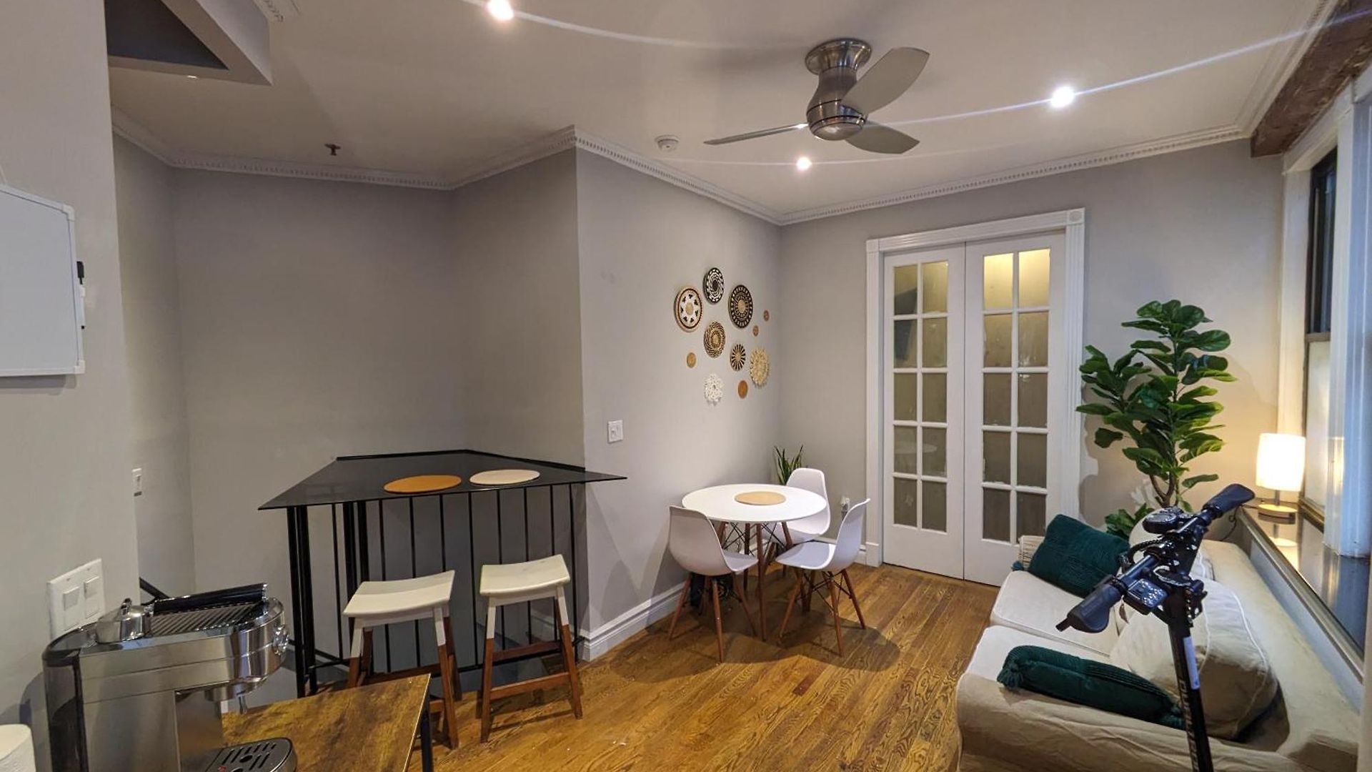 Lovely At 3 Bedroom At The Heart Of East Village New York