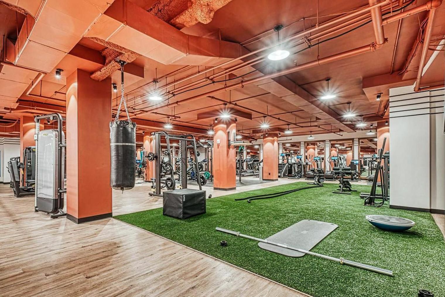 Apartment Fidi W Gym Doorman Wd Nr St Nyc-981