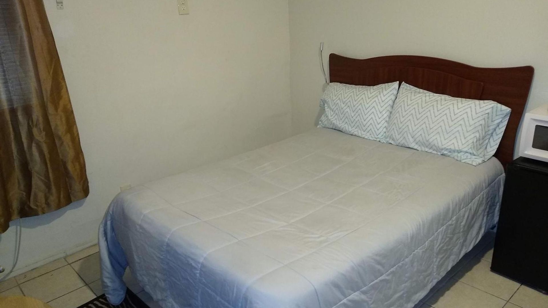 Apartment Two Bedroom - North East Bronx New York