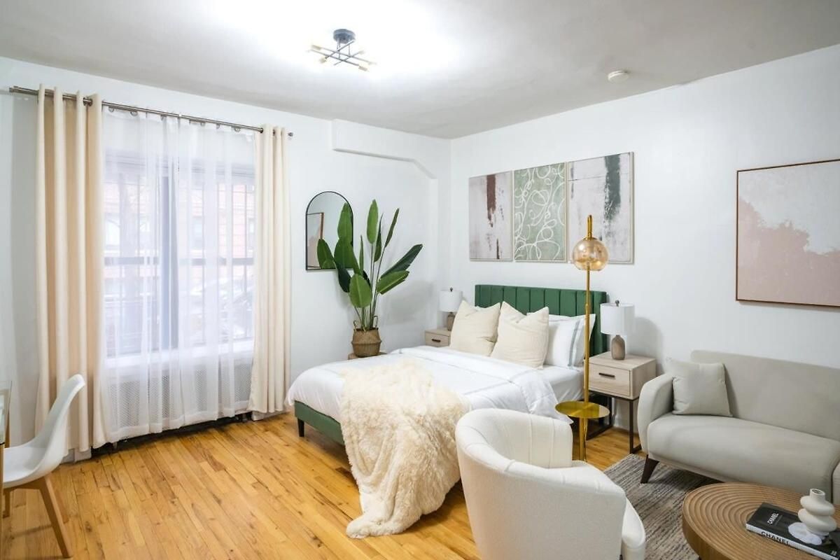 Apartment 74-1a New In Prime Uws - Gym In Building *