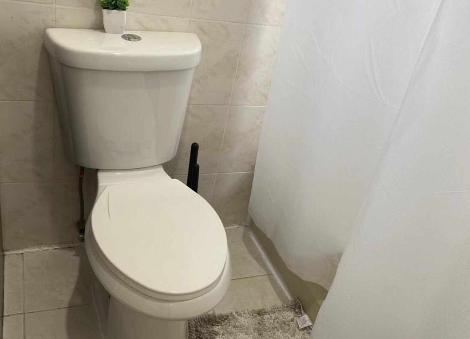 Haus Serenity Homestay New York