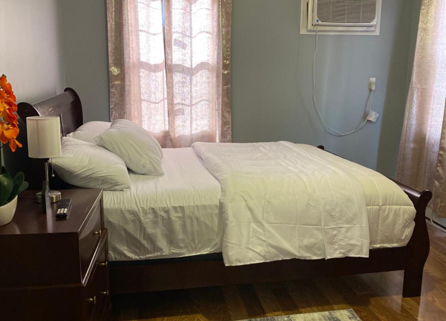 Haus Serenity Homestay *