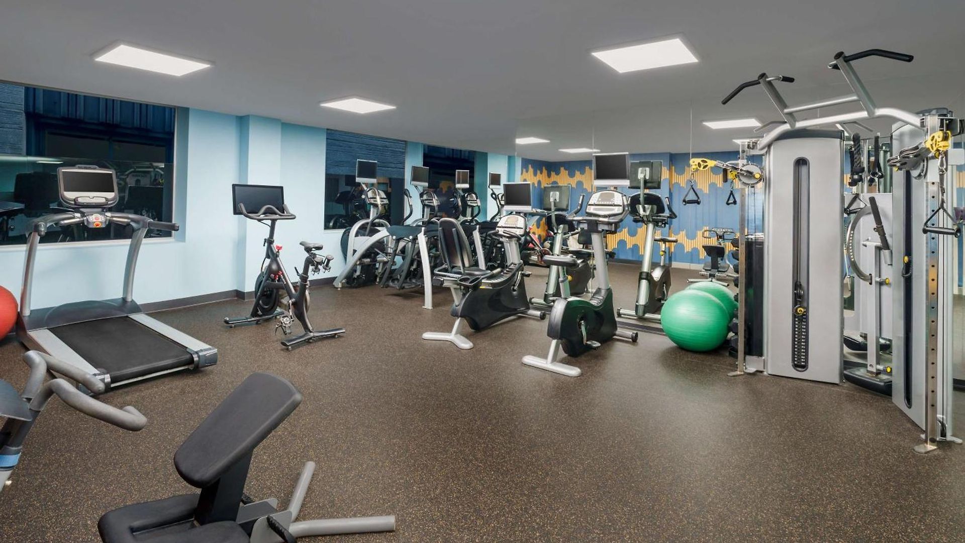 Doubletree By Hilton Midtown Fifth Ave Hotel 4*