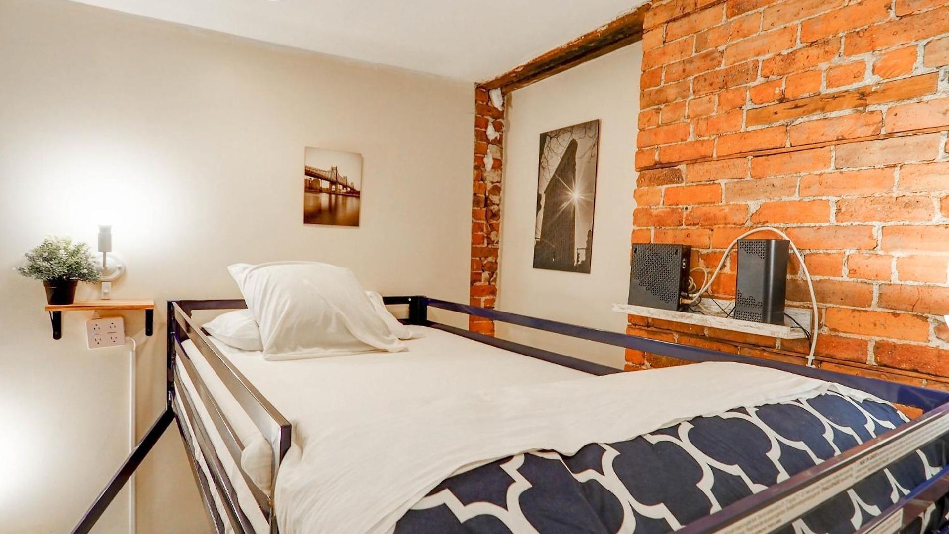 Apartment Empire Broadway Retreats *
