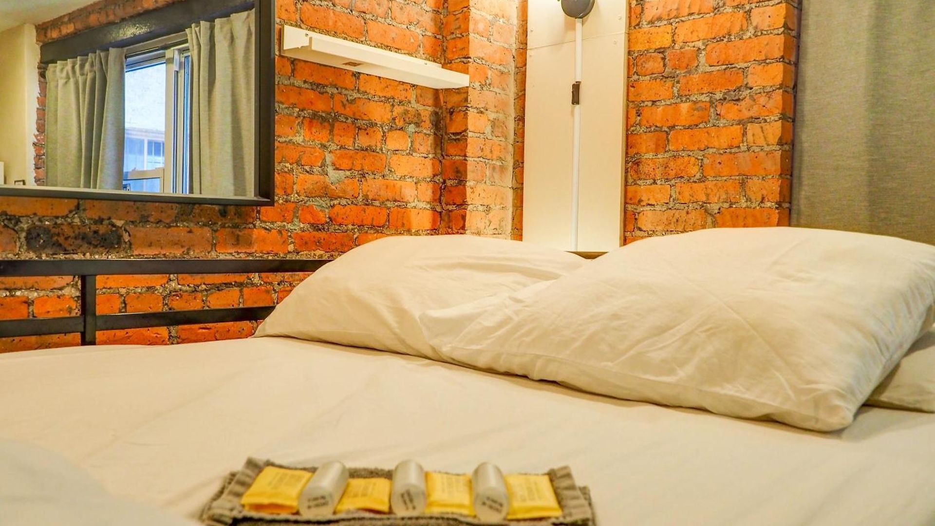 Empire Broadway Retreats Apartment