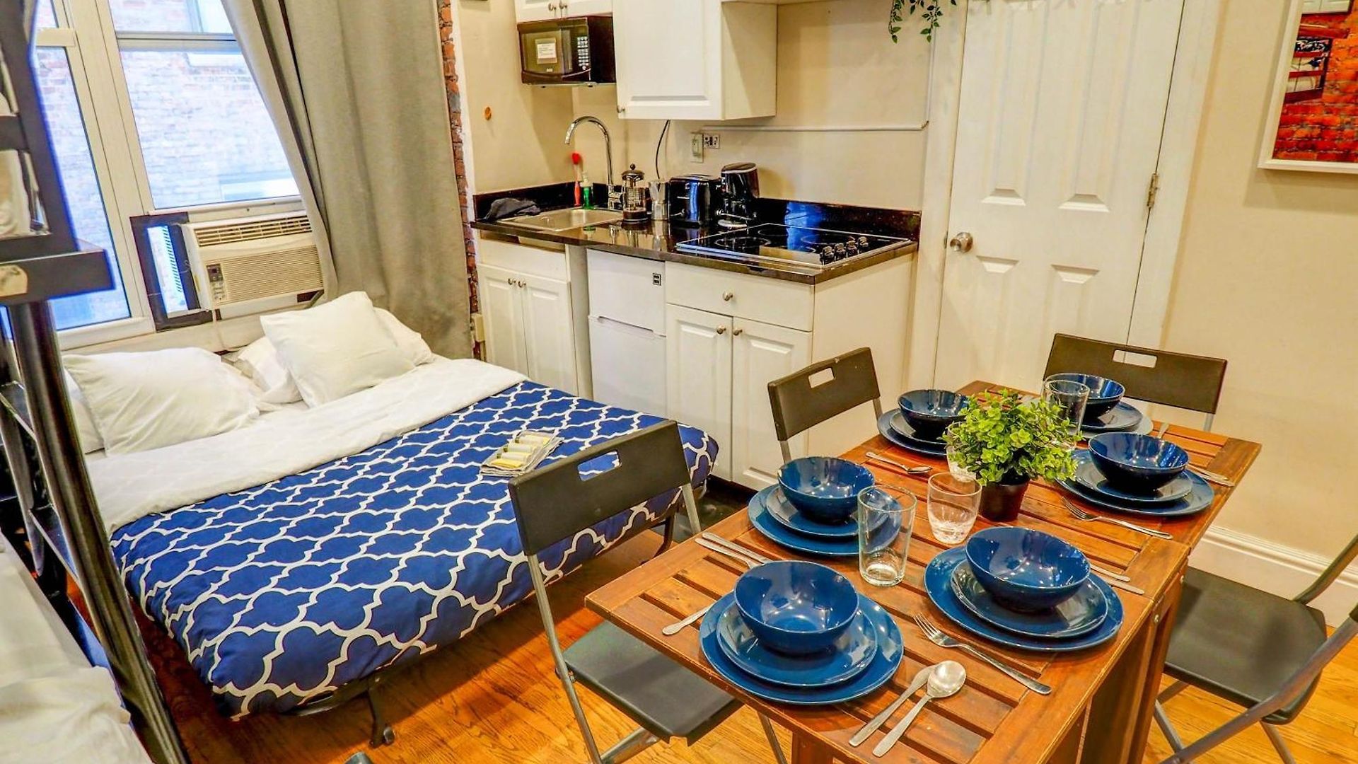 Empire Broadway Retreats Apartment