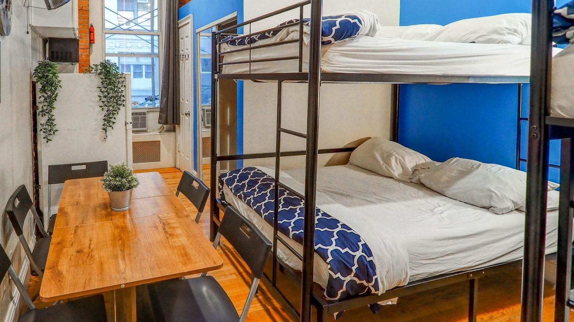 Empire Broadway Retreats Apartment