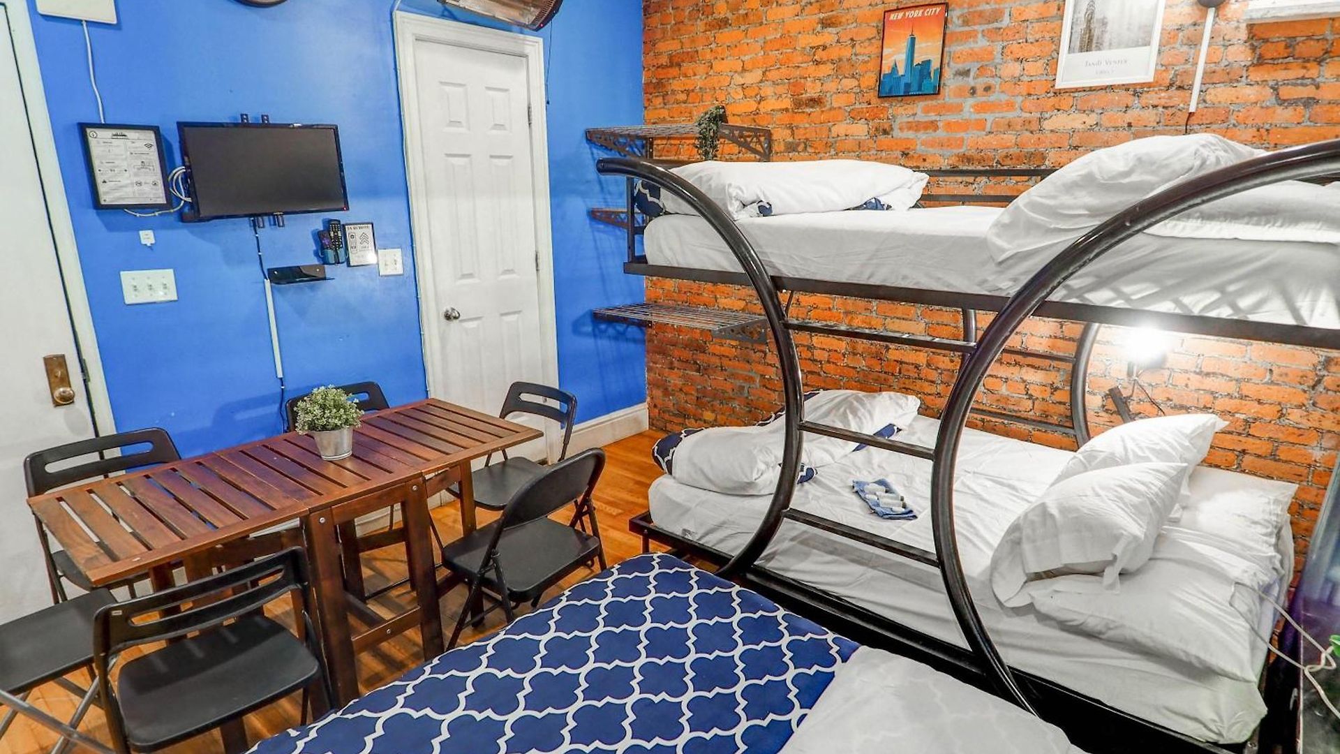 Apartment Empire Broadway Retreats *
