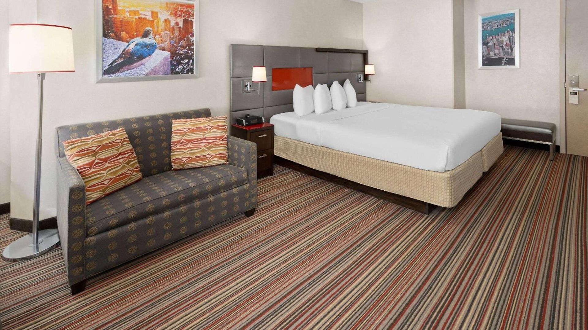 The Herald By Luxurban Hotel 3*