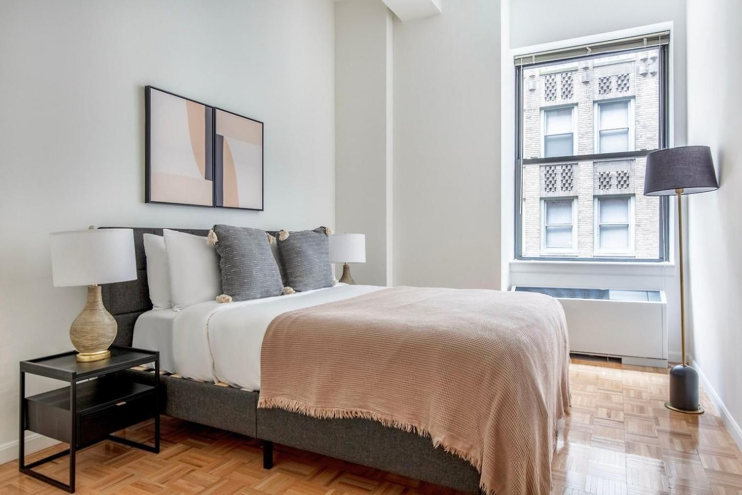 Fidi 1br W Doorman Wd Nr South St Seaport Nyc-1306