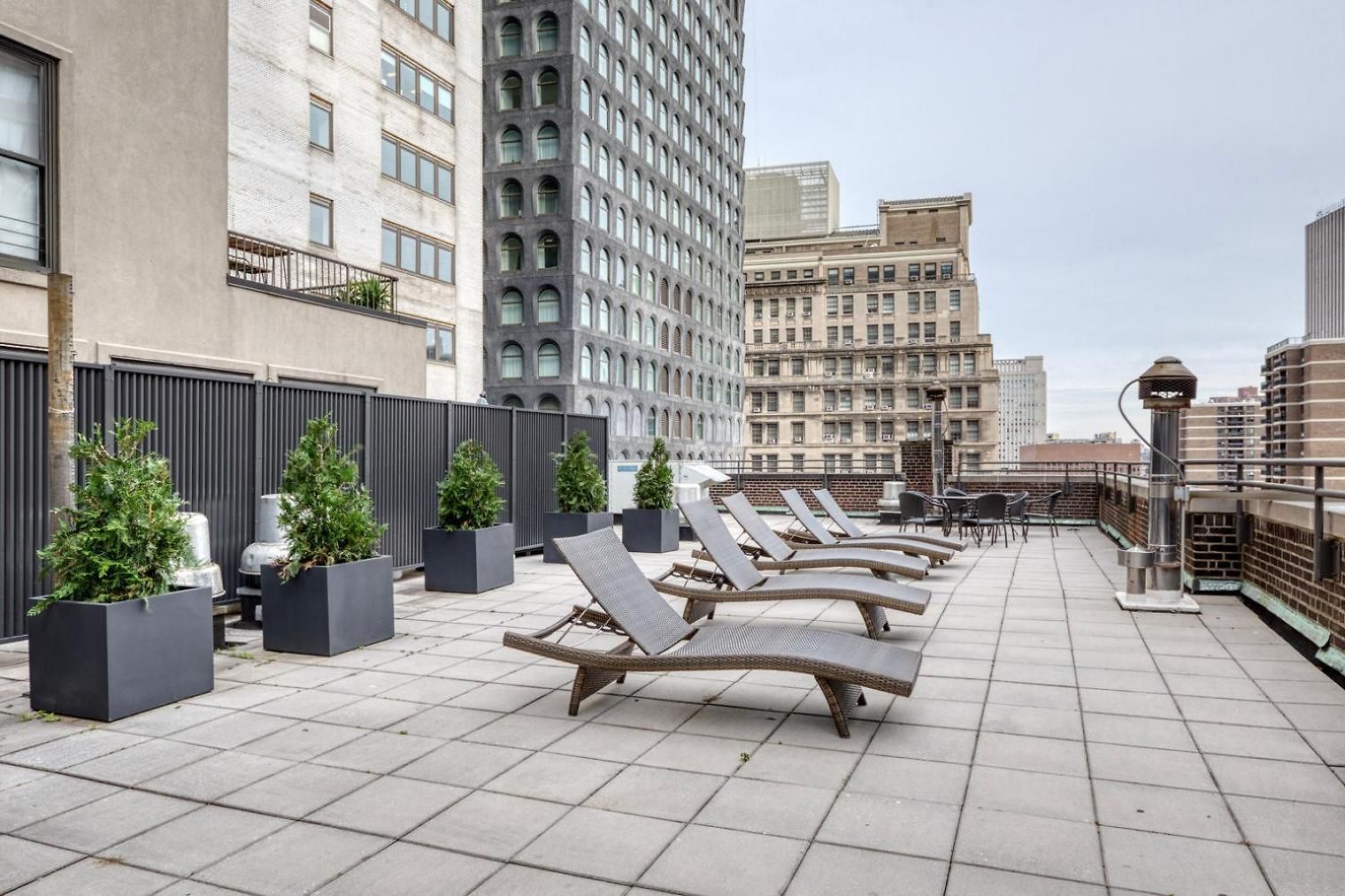 Fidi 1br W Doorman Wd Nr South St Seaport Nyc-1306 Apartment New York