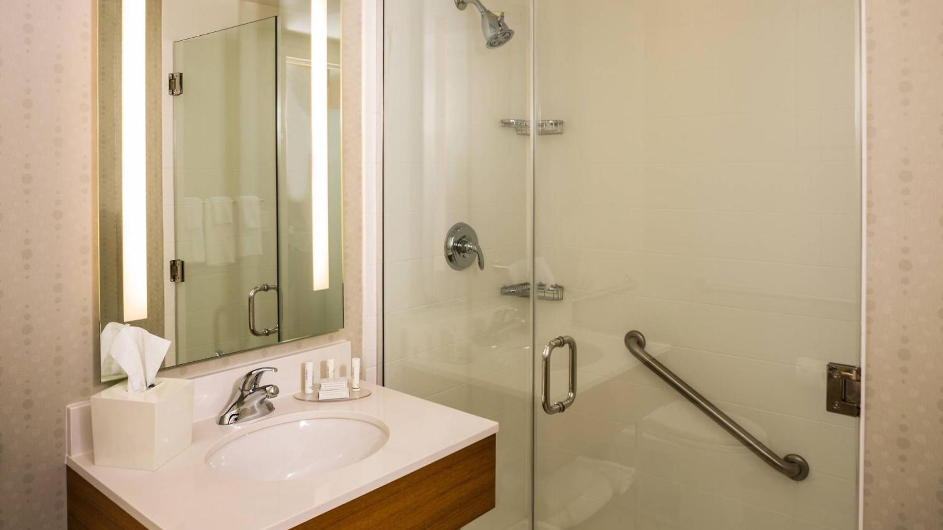 Springhill By Marriott Laguardia Airport Hotel New York