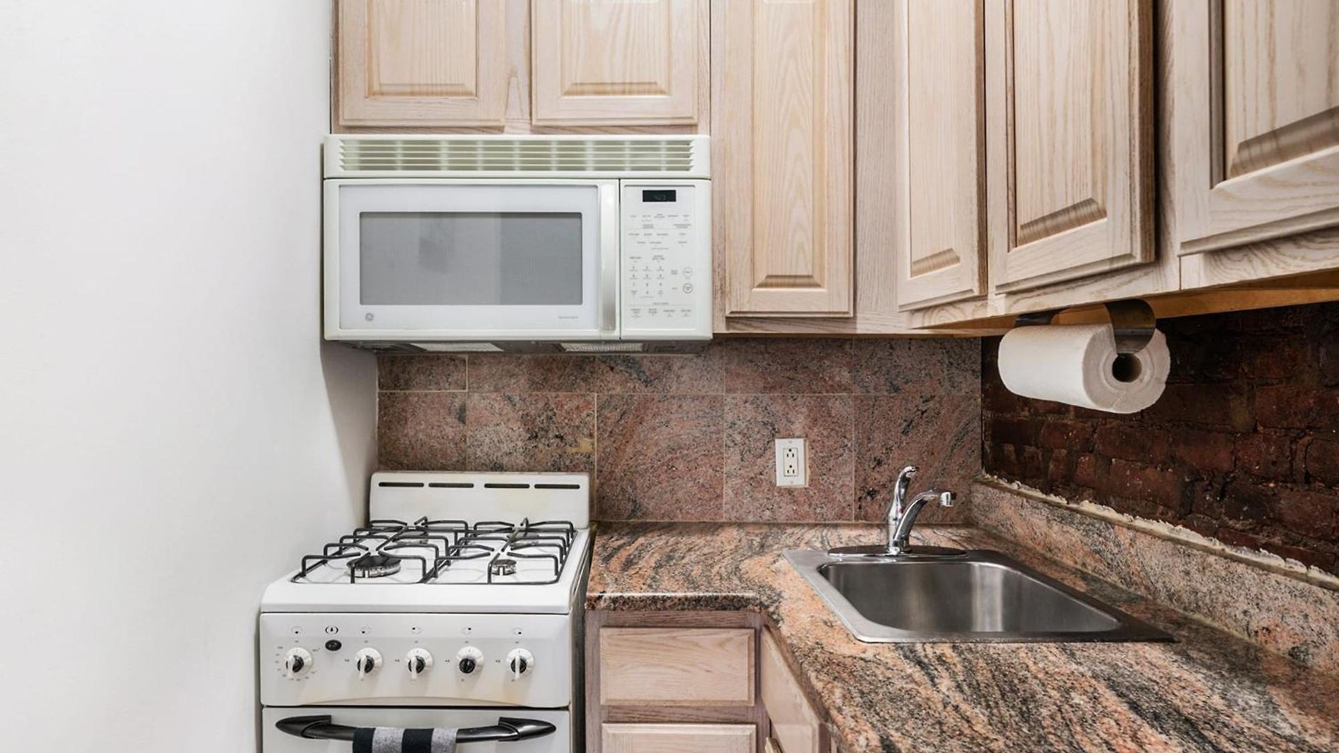 350-1a Gramercy New 1br Sleeps4 Newly Furnished * New York
