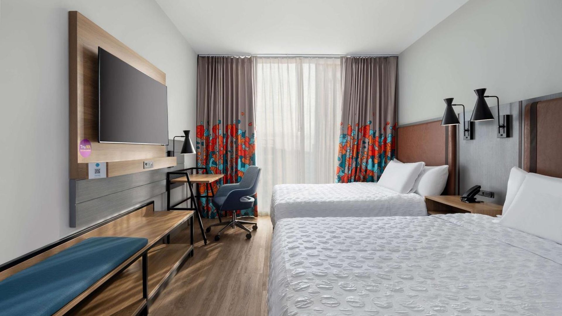 Hotel Tru By Hilton Brooklyn New York