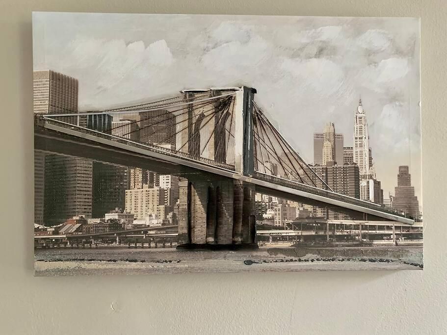 3 Bedroom Duplex W Large Backyard Apartment New York