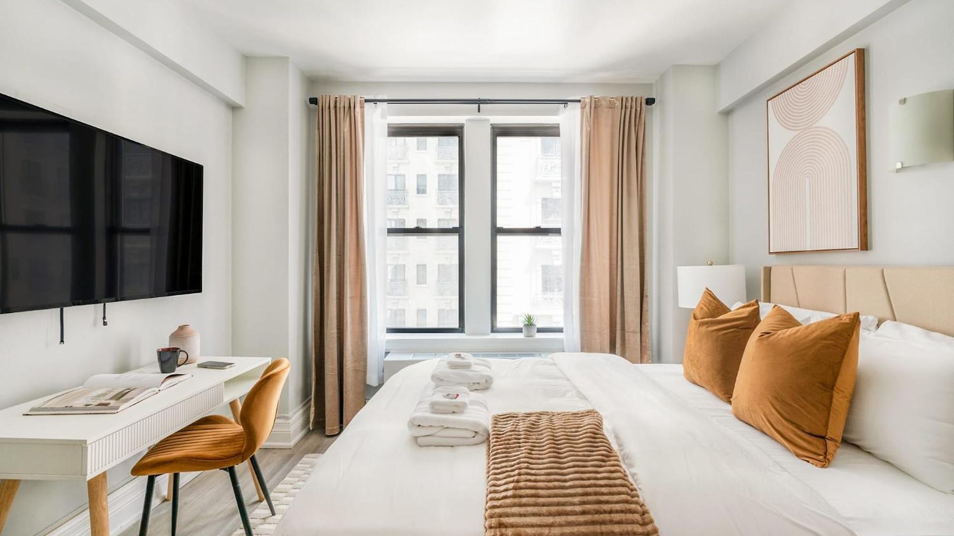 73-1104 New Uws Doorman Gym Apartment New York