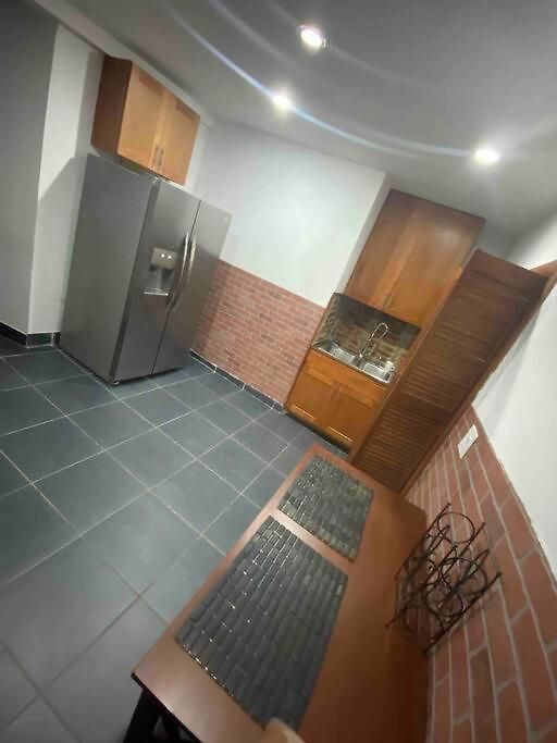 Guest house Historical Quiet In Queens *