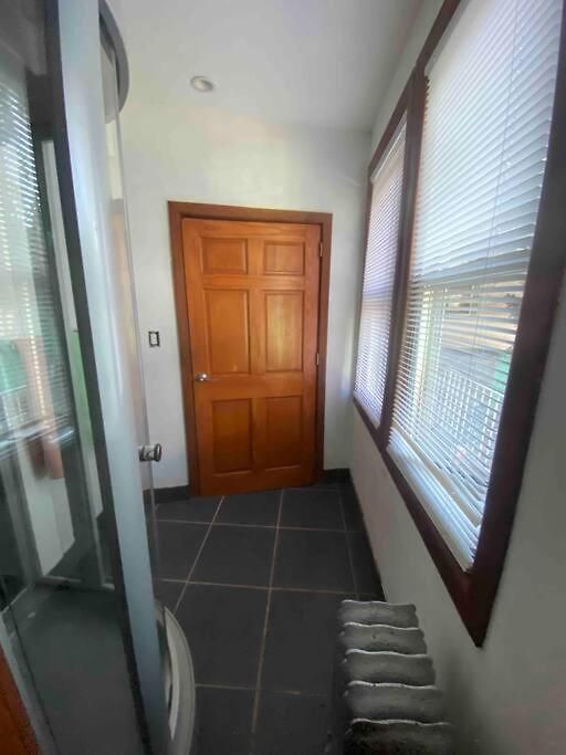 Guest house Historical Quiet In Queens *