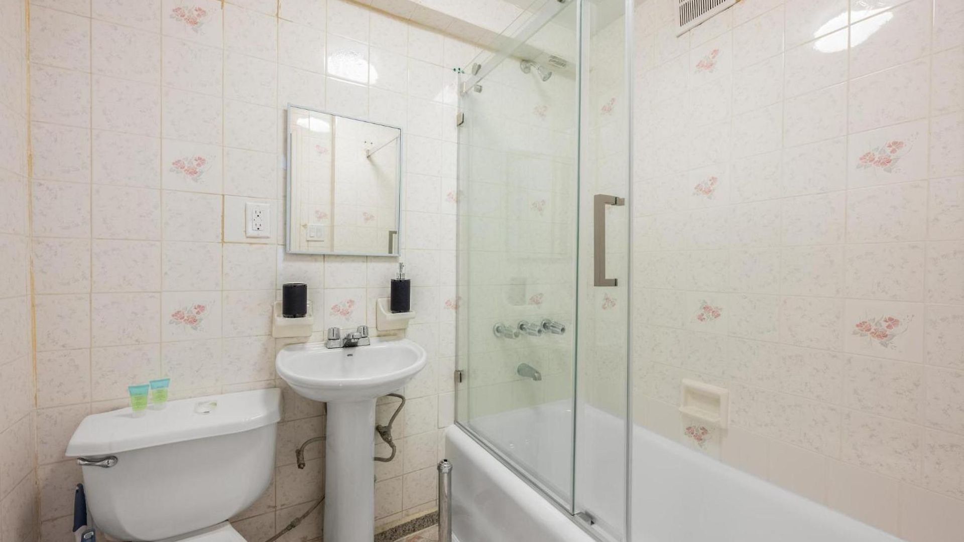 Apartment Modern Luxe In Bay Ridge: Your Brooklyn Hideaway New York