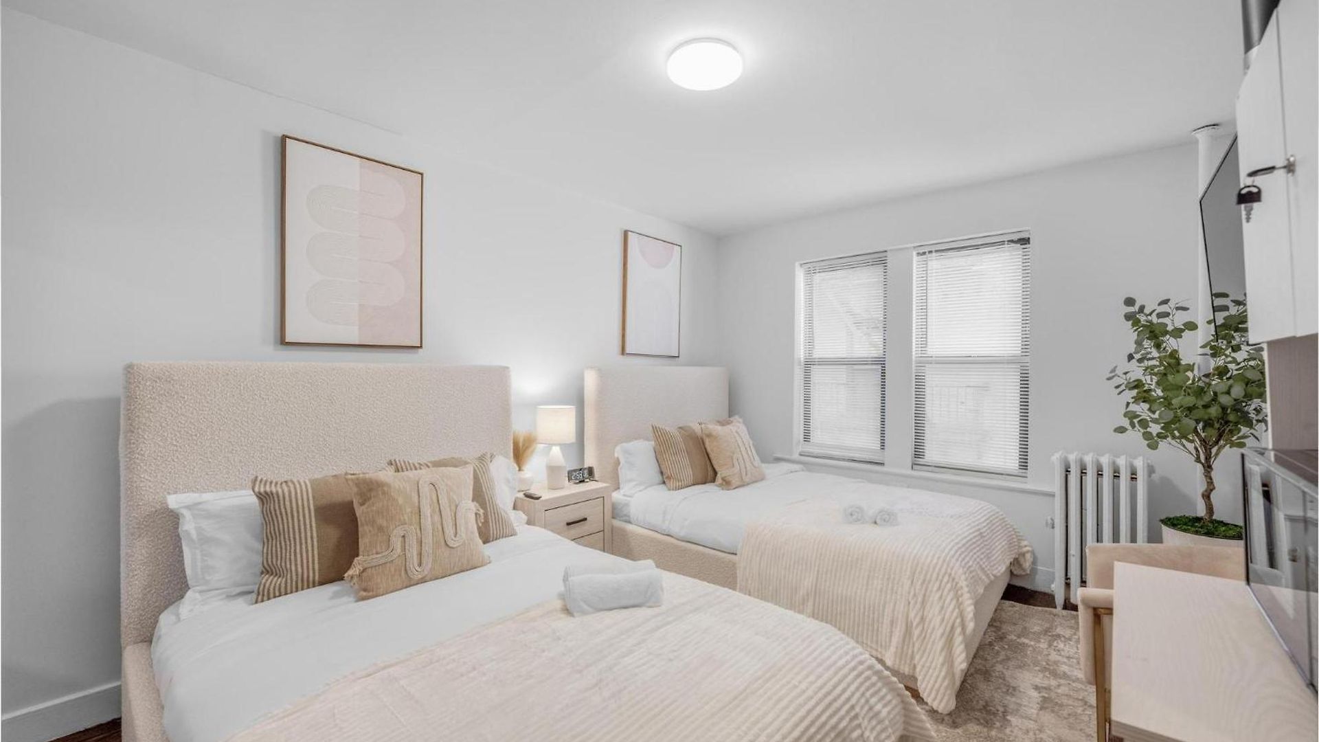 Modern Luxe In Bay Ridge: Your Brooklyn Hideaway Apartment New York