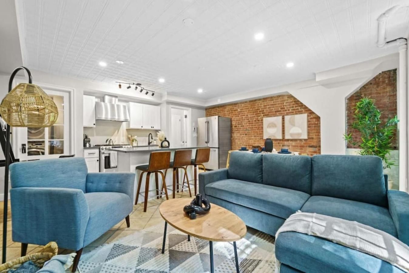 Family Brownstone With Private Backyard Near Subway New York
