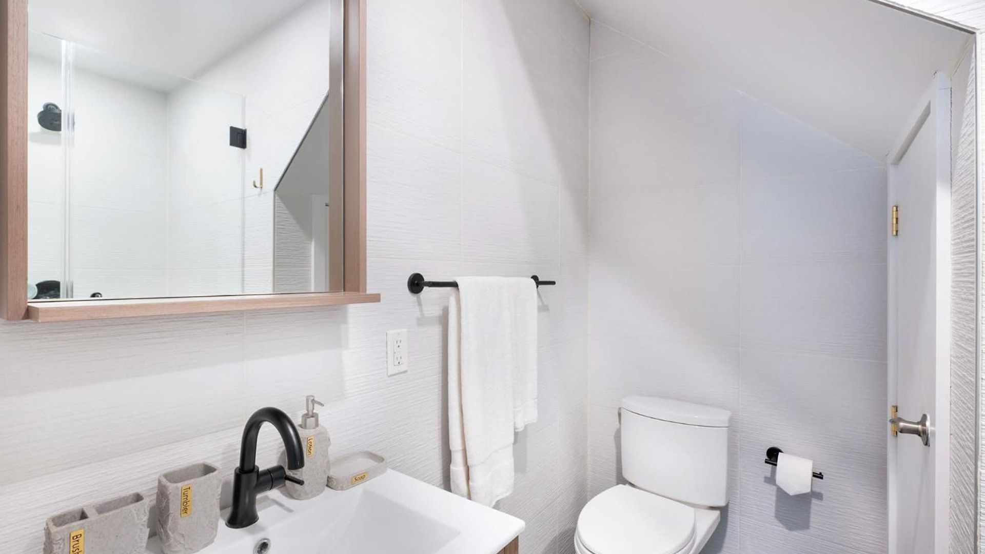 13-3 I Brand New 4br 3 Baths Duplex Private Roof Deck New York