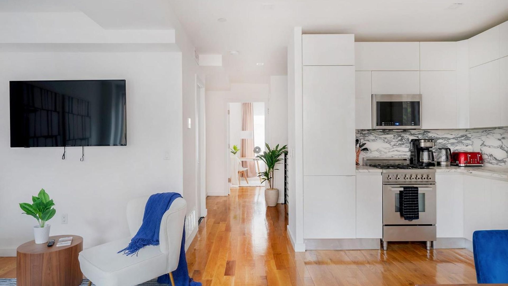 Apartment 13-3 I Brand New 4br 3 Baths Duplex Private Roof Deck *