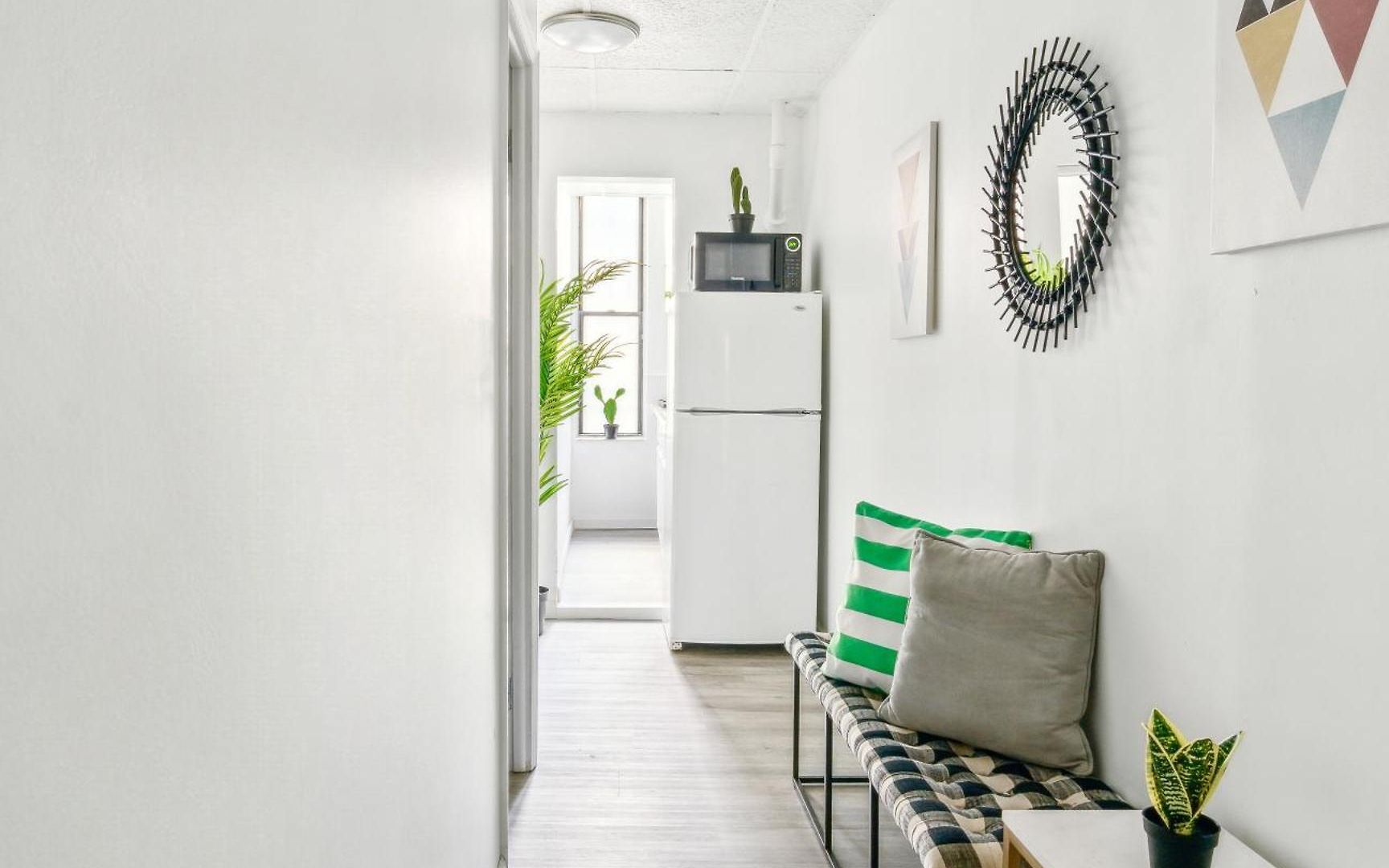 Apartment 2 Bd Hidden Oasis In Lower Manhattan *