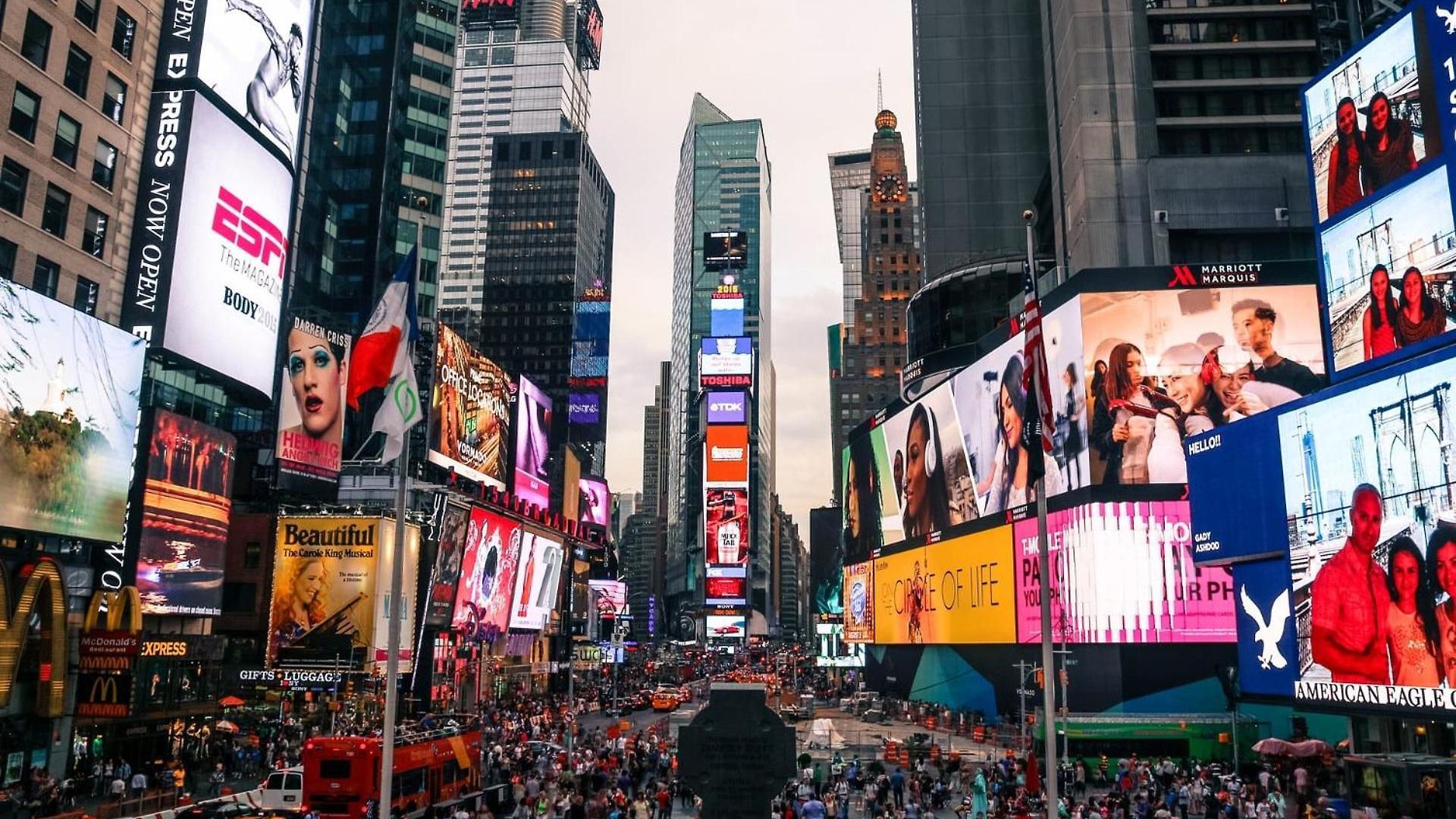Times Square Manhattan Apartments! New York