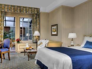 Hotel Elysee By Library Collection 4*