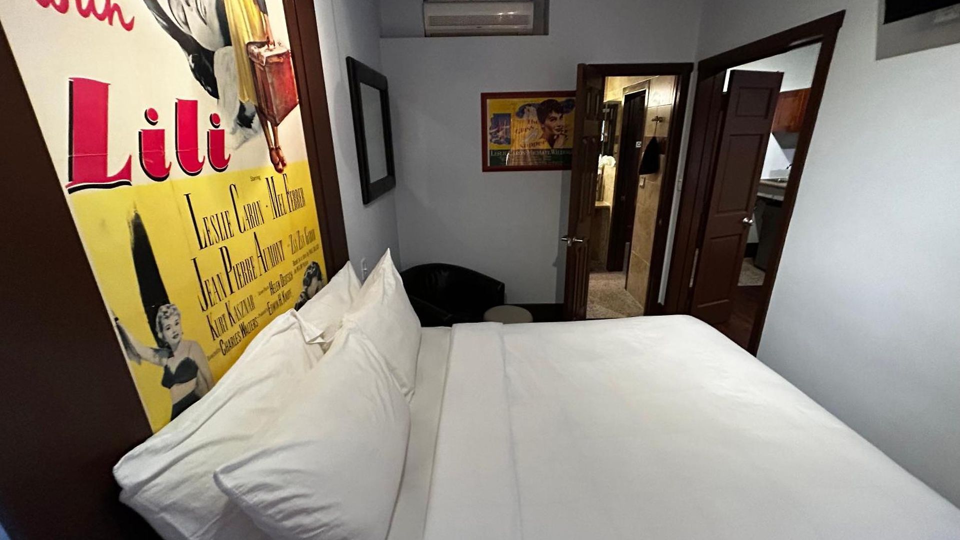 Hotel Chelsea Pines 3*