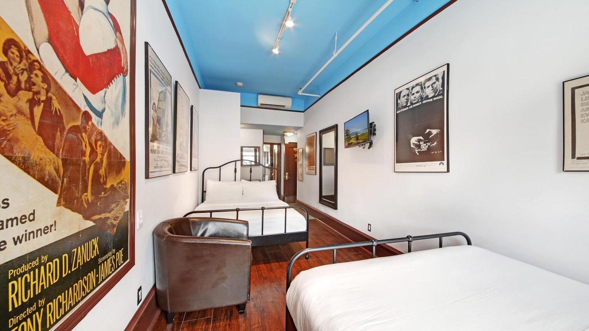 Hotel Chelsea Pines 3*