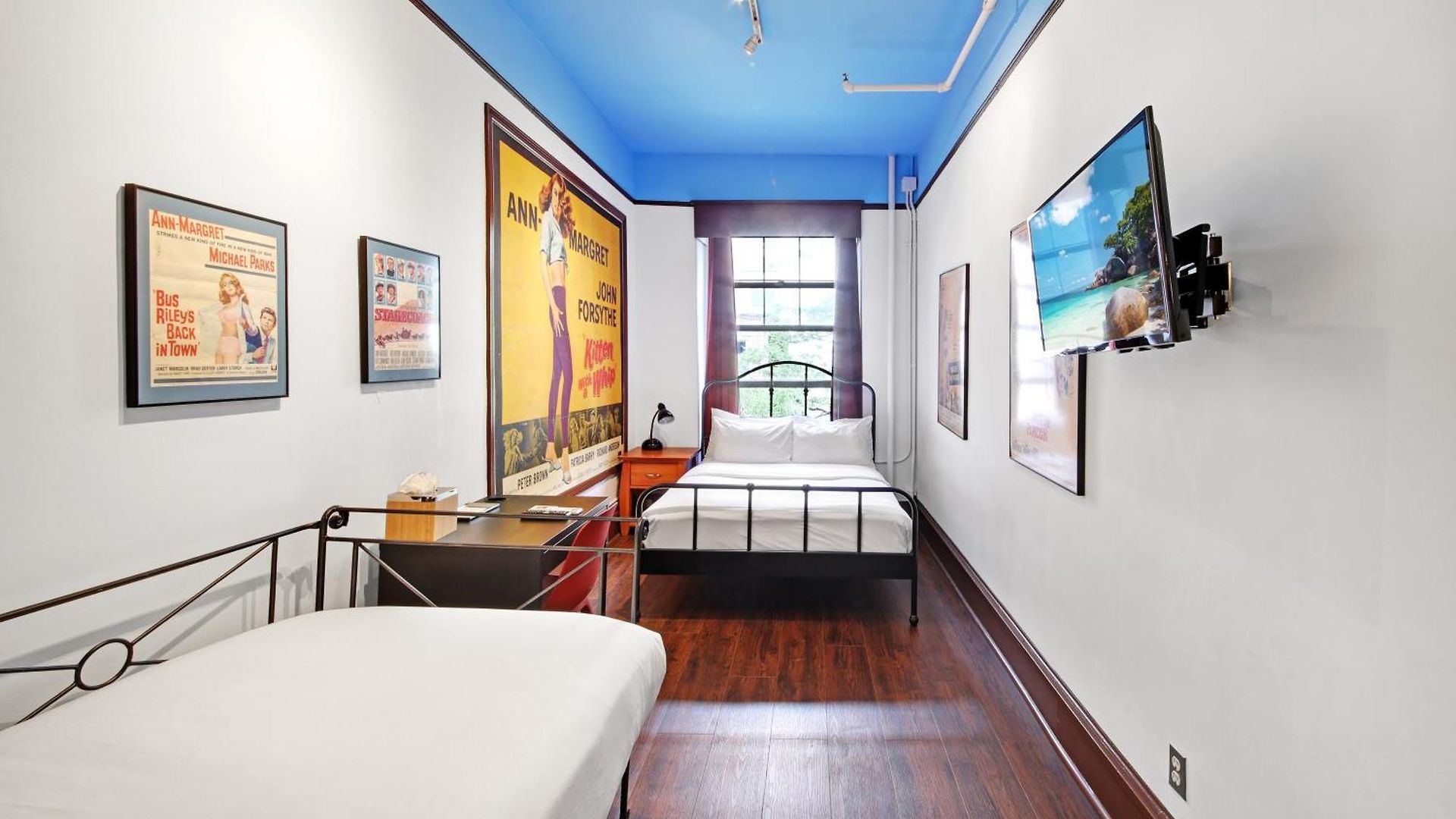 Chelsea Pines Hotel 3*