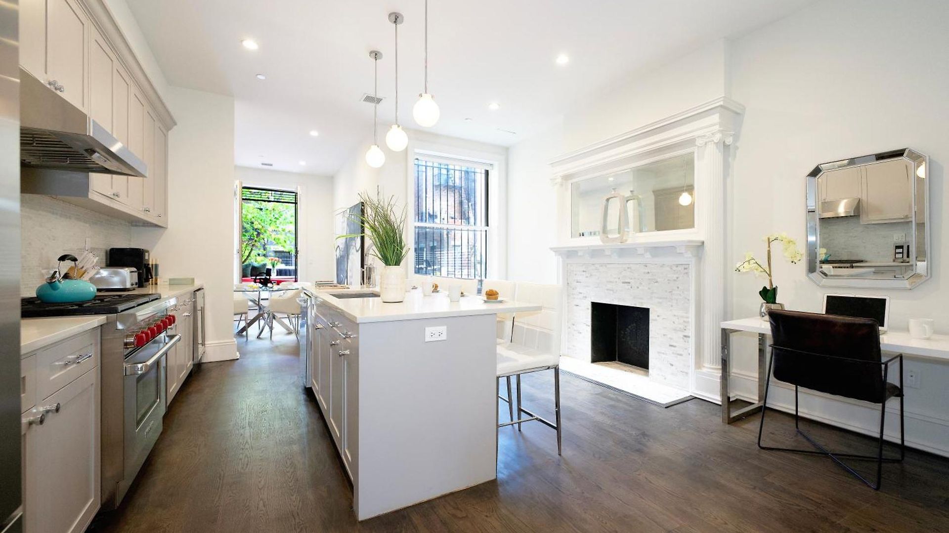 Massive Multi-million Dollar With Private Rooftop L Fashion House L * New York
