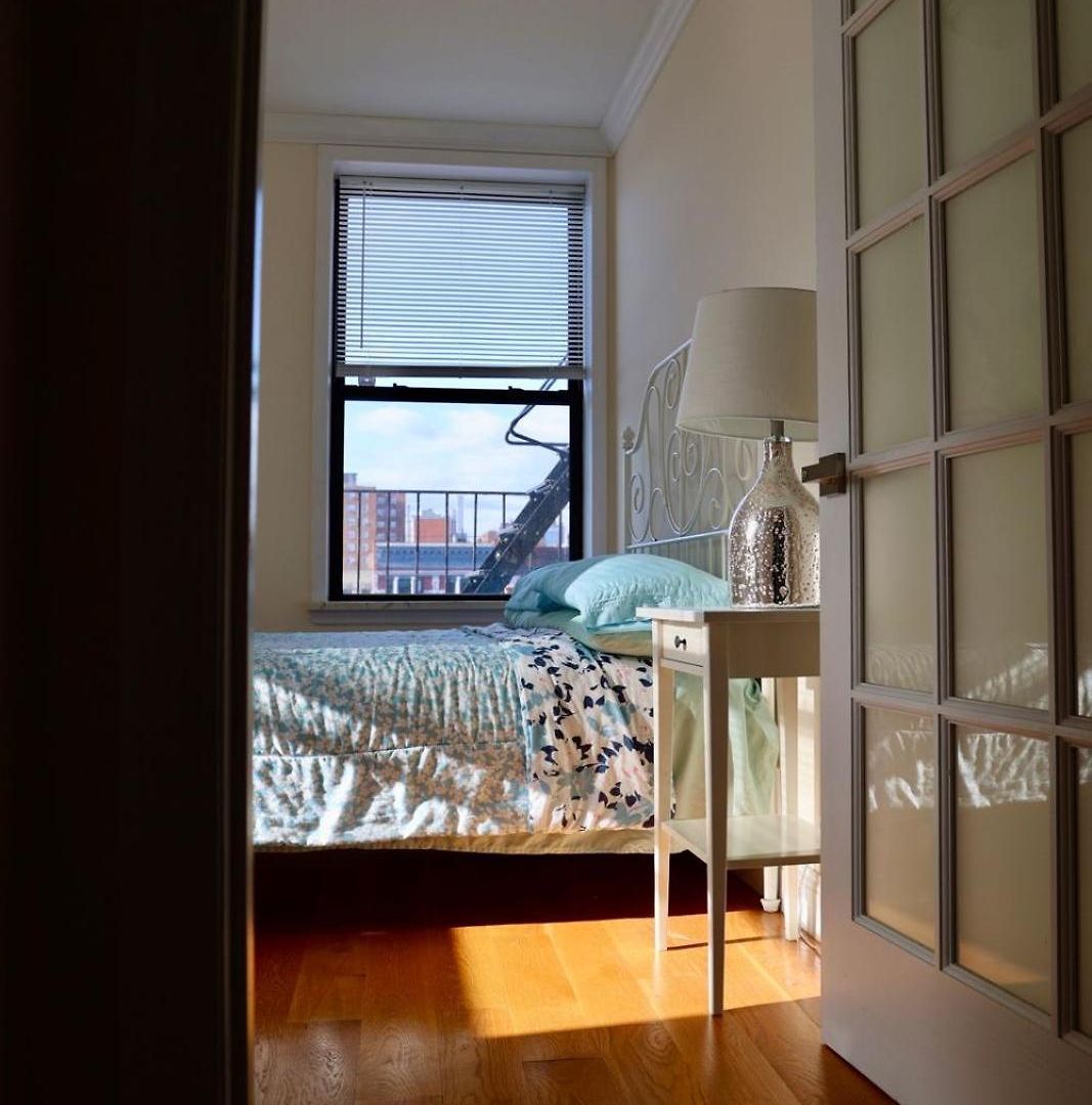 Apartment Modern In By Park *