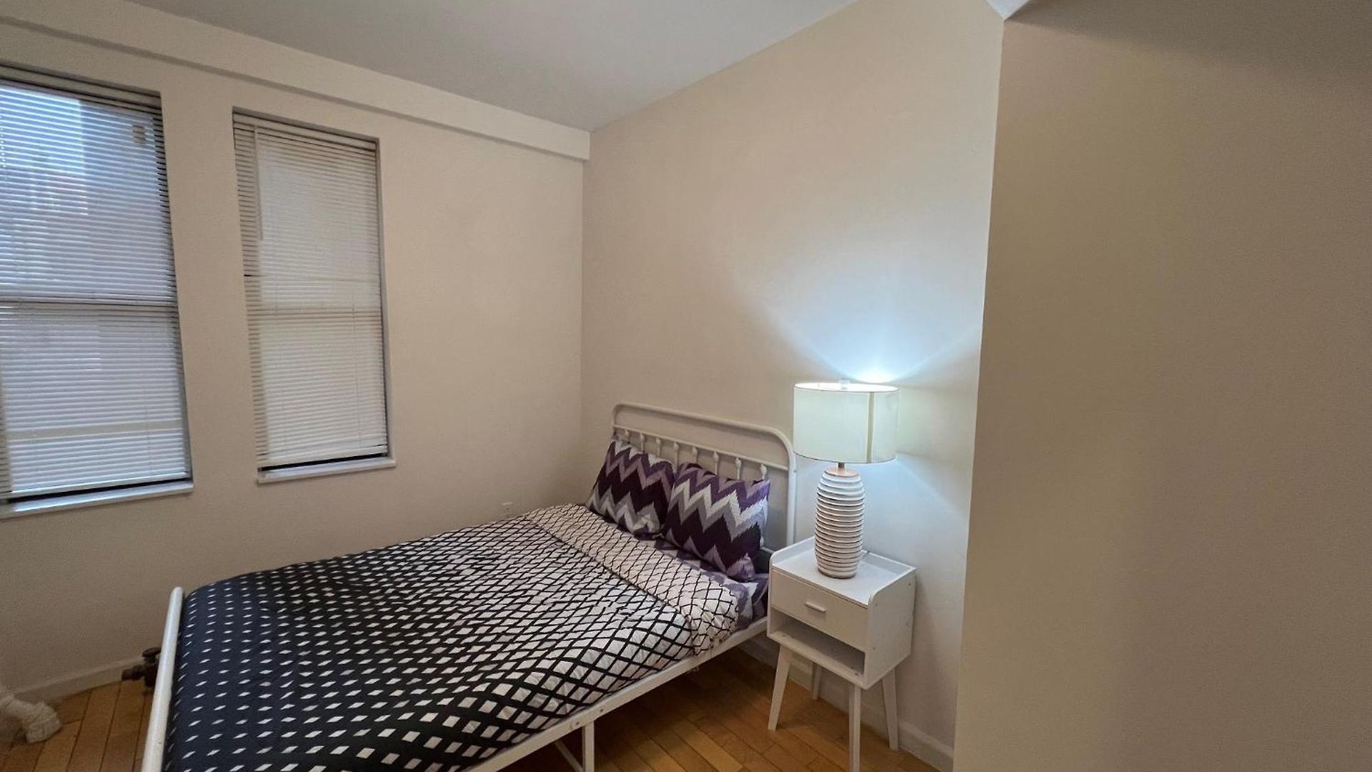 Modern In By Park Apartment New York