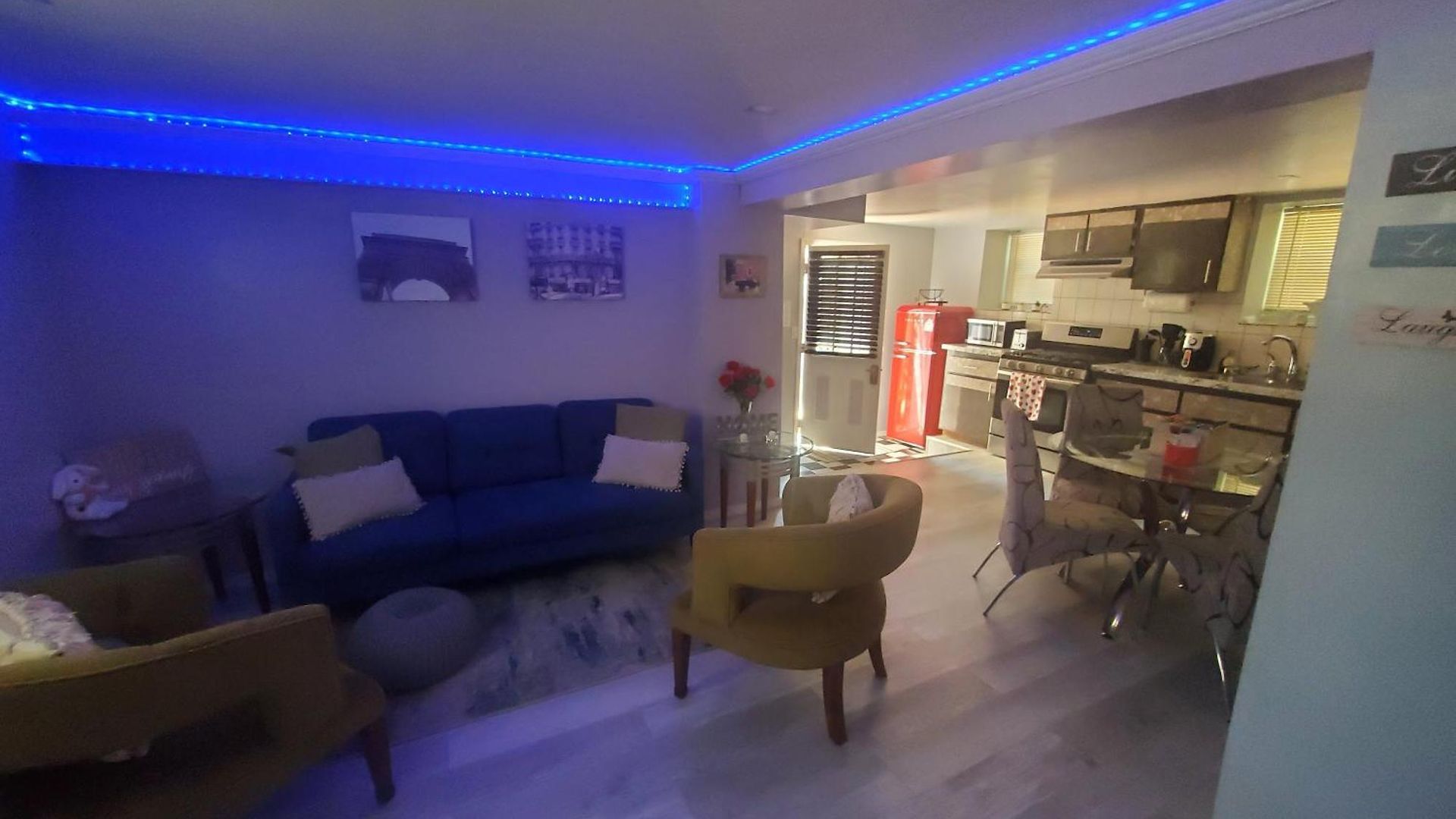 Lovely 2 Bedroom With 2 Entrance And Parking * New York