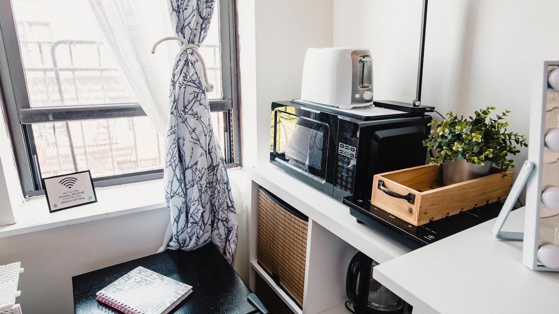 Cat By Delicate Living Conversion Shared Space Only Cat Friendly Only 25 Min To Time Square * New York