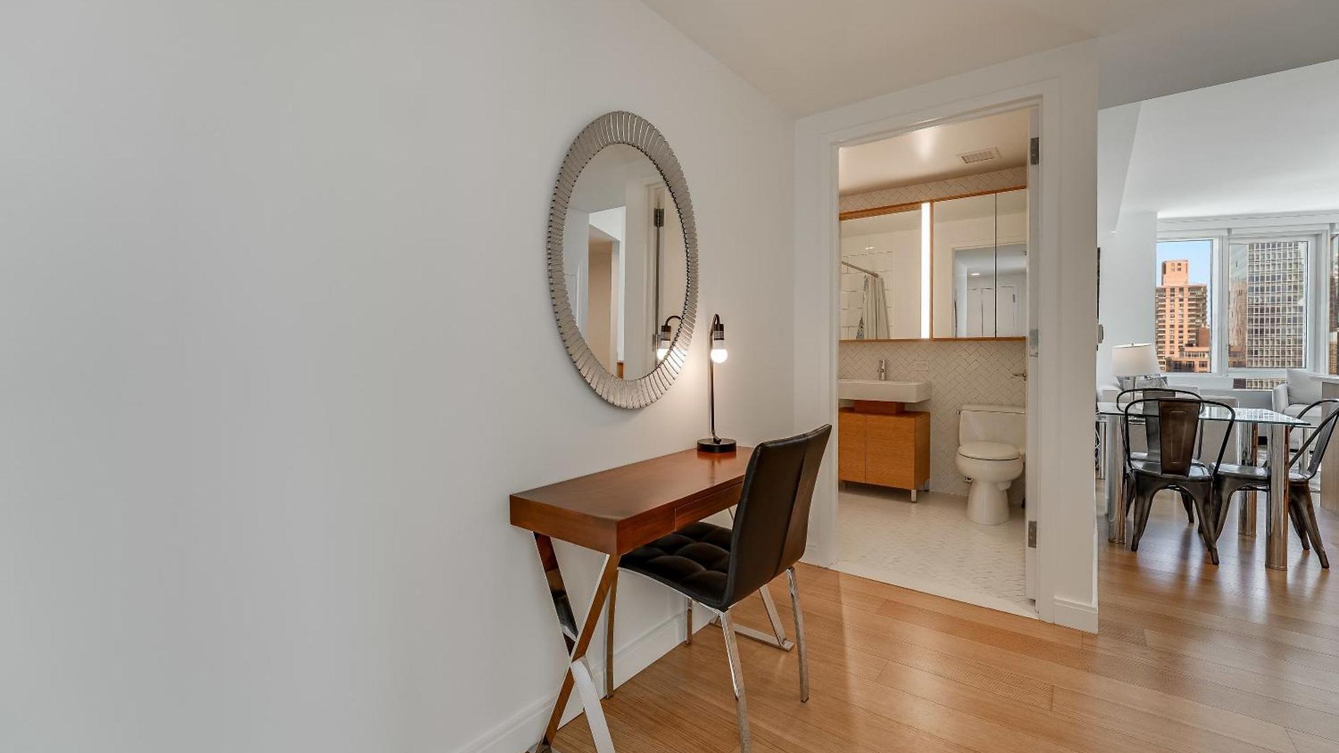 Global Luxury At Via 57 Apartment