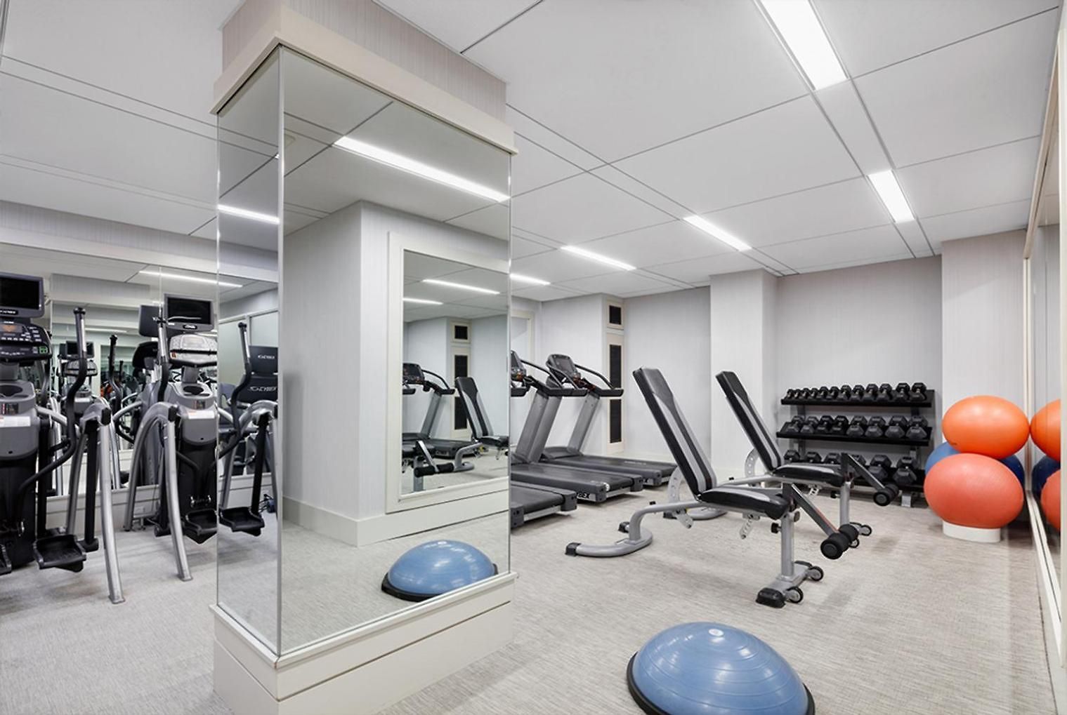 Apartment Ues 1br W Gym Doorman Stunning Roof Nyc-505 New York