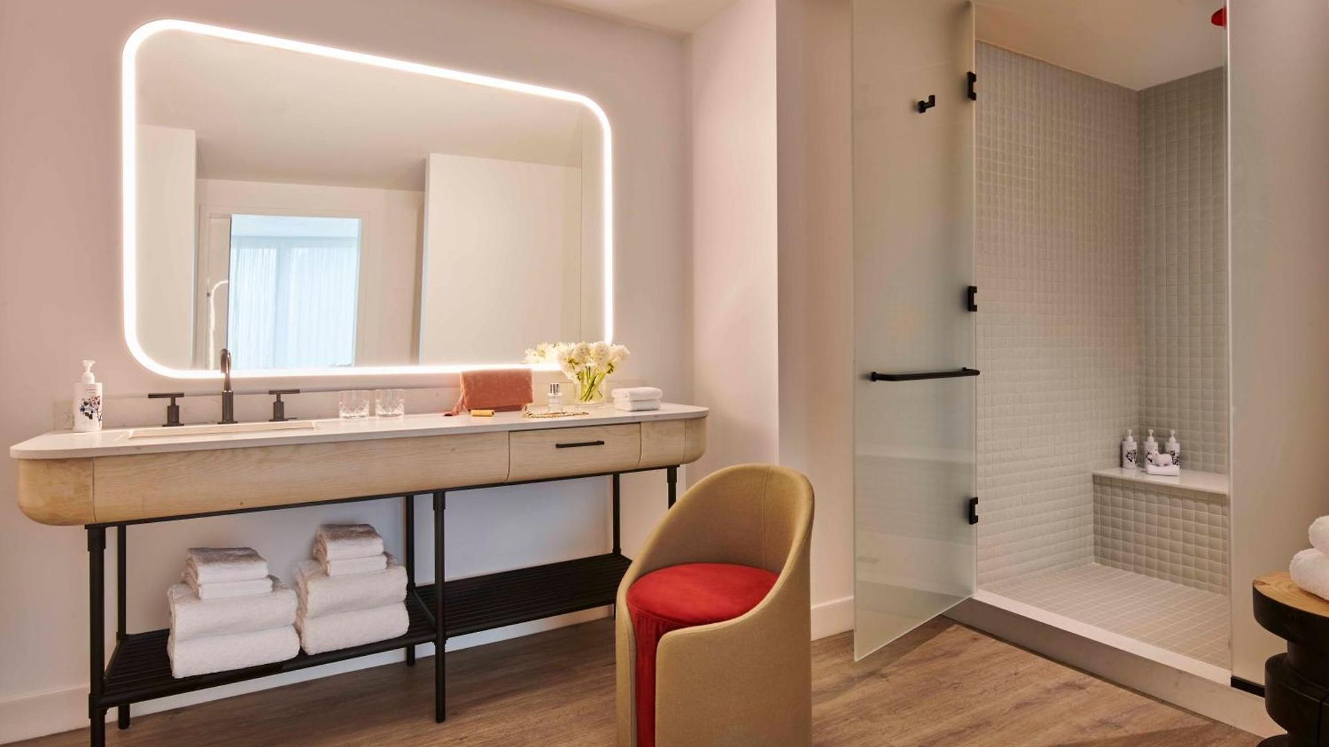 Hotel Virgin 4*
